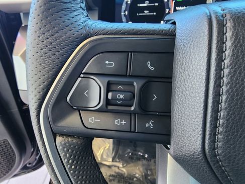 Used 2025 Toyota Tacoma TRD Off-Road w/ TRD Off Road Upgrade Package image 19