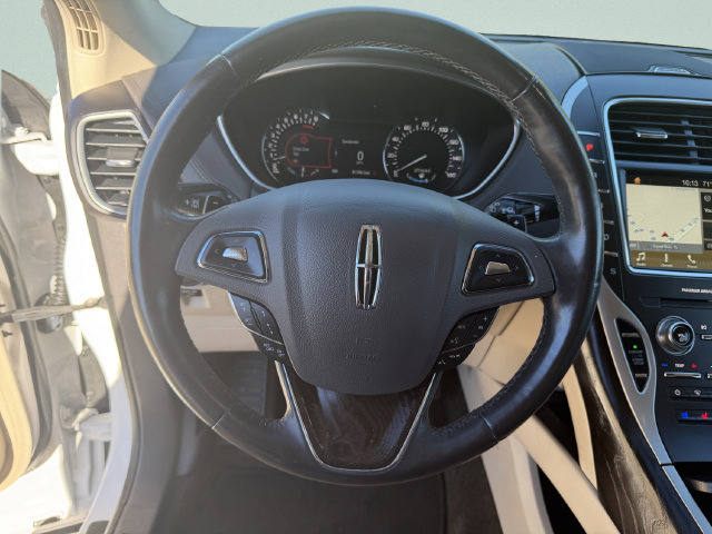 Used 2017 Lincoln MKX Reserve w/ Driver Assistance Package AWD/4WD image 44