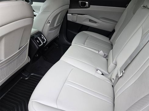 New 2026 Kia Sorento S image 19