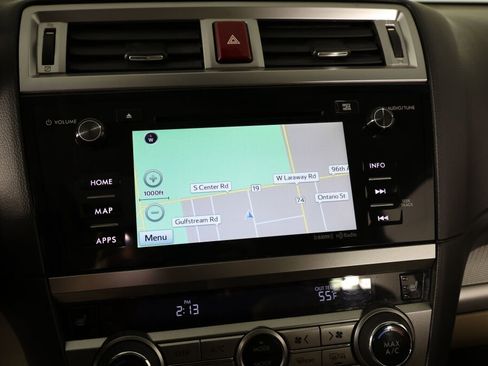 Used 2017 Subaru Outback 2.5i Premium image 36