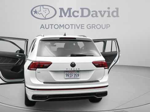 Used 2024 Volkswagen Tiguan SE R-Line FWD image 45