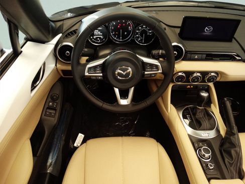 New 2026 MAZDA MX-5 Miata Grand Touring image 10