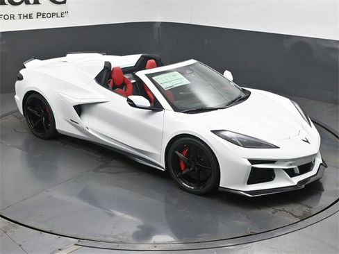 New 2026 Chevrolet Corvette E-Ray w/ Stealth Interior Trim Package image 27