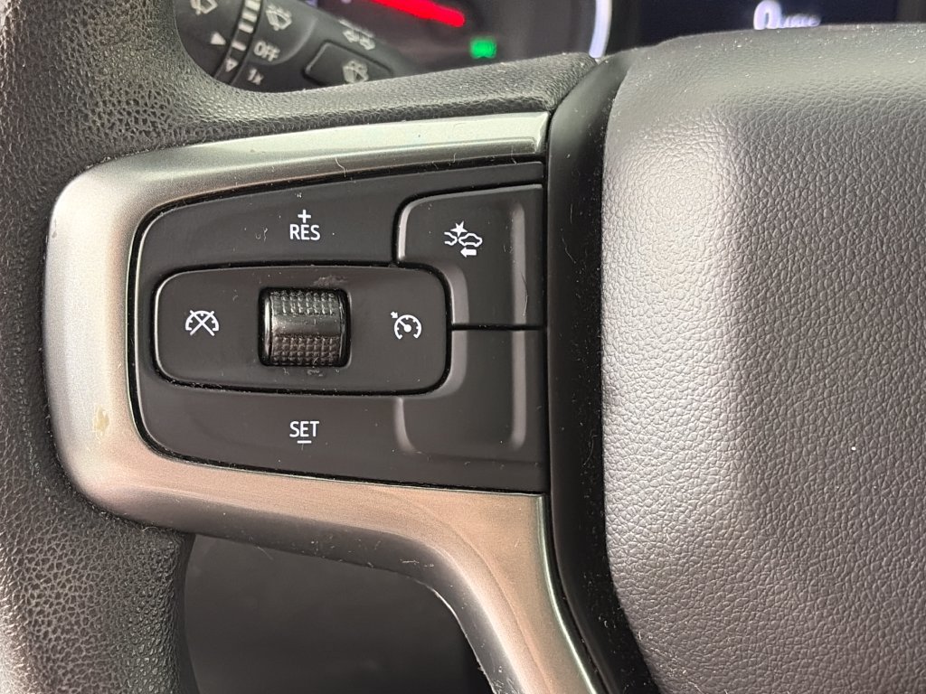 Used 2021 Chevrolet Silverado 1500 W/T w/ WT Value Package AWD/4WD image 17