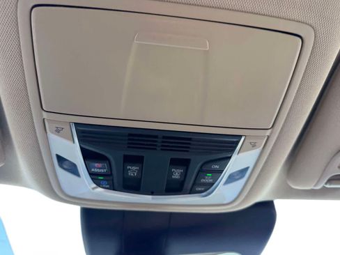 Certified 2023 Acura RDX AWD w/ Advance Package image 33