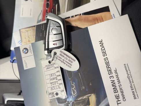 Used 2016 BMW 328i xDrive Sedan AWD/4WD image 39