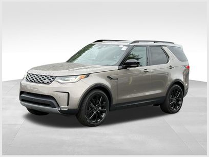 New 2026 Land Rover Discovery S