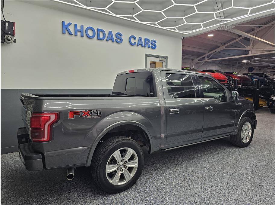 Used 2017 Ford F150 Platinum w/ Equipment Group 701A Luxury AWD/4WD image 7