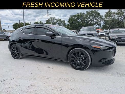 Used 2021 MAZDA MAZDA3 s image 1