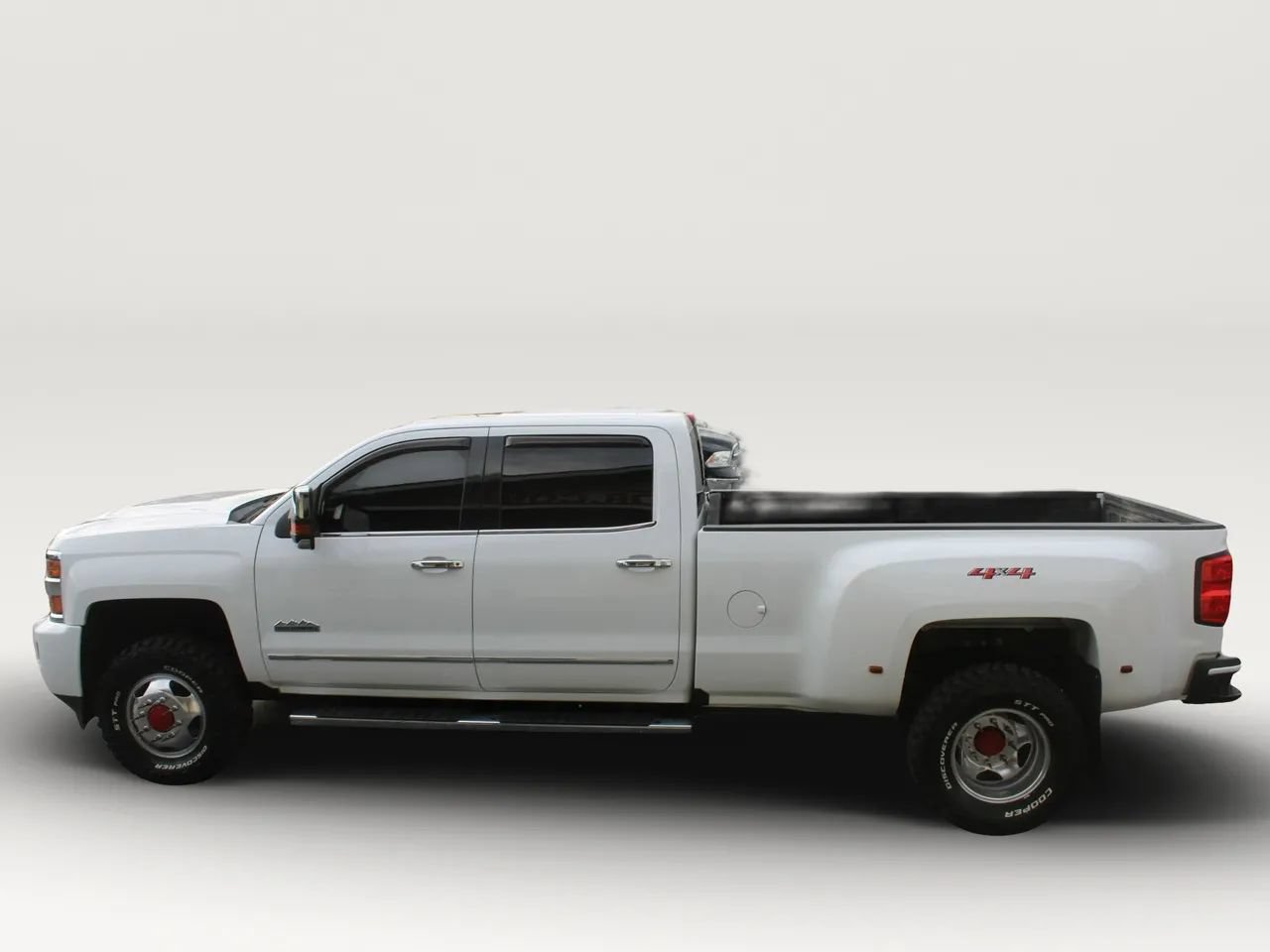 Used 2019 Chevrolet Silverado 3500 High Country w/ Duramax Plus Package AWD/4WD image 5