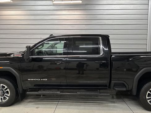 Used 2021 GMC Sierra 3500 SLE w/ SLE Convenience Package image 9