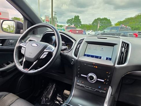 Used 2020 Ford Edge ST w/ Equipment Group 401A AWD/4WD image 13
