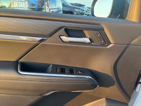 New 2026 GMC Acadia Elevation w/ Black Edition image 13