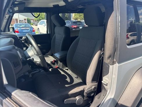 Used 2011 Jeep Wrangler Sport image 11