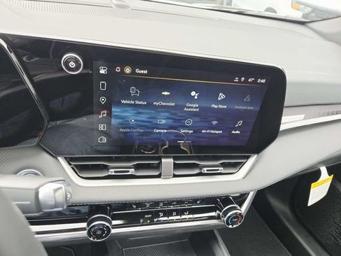 New 2026 Chevrolet Equinox LT image 18