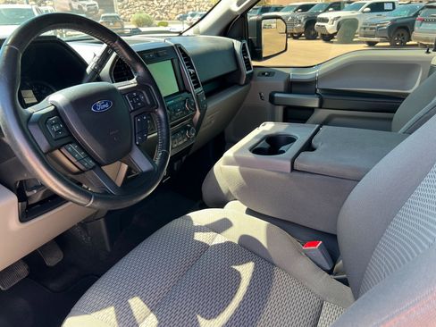 Used 2018 Ford F150 XLT w/ Equipment Group 302A Luxury AWD/4WD image 16