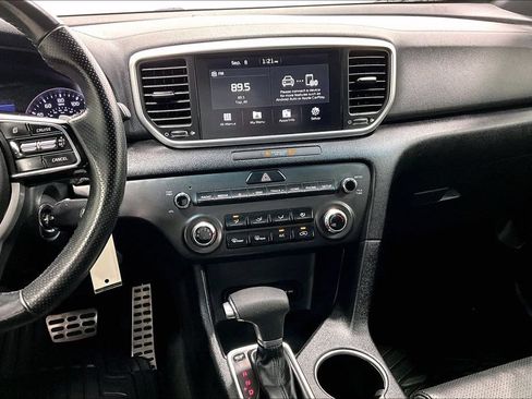 Used 2022 Kia Sportage Nightfall Edition FWD image 7