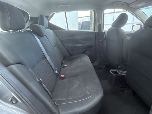 Used 2021 Nissan Kicks S image 38