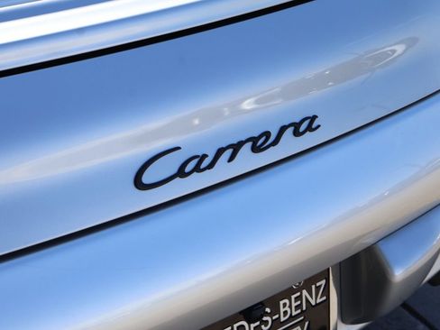 Used 2002 Porsche 911 Carrera RWD image 9