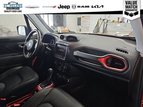 Used 2021 Jeep Renegade Trailhawk w/ Trailer Tow Group AWD/4WD image 27