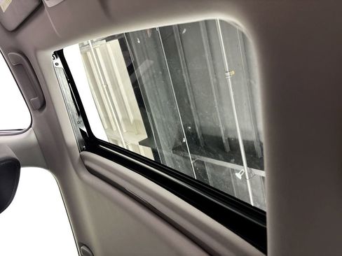 Used 2019 Honda CR-V EX image 18