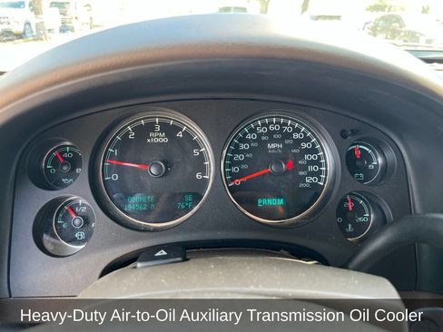 Used 2014 Chevrolet Suburban LT w/ Texas Edition RWD image 15