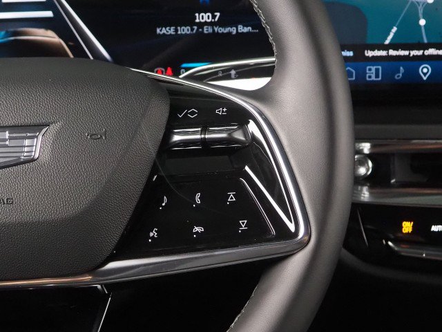 Used 2024 Cadillac Lyriq Tech AWD/4WD image 24