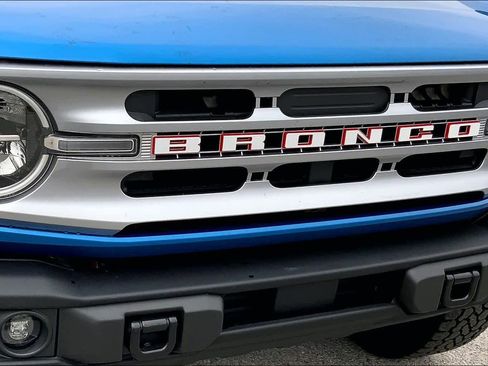 Certified 2025 Ford Bronco Big Bend w/ Black Diamond Package image 28