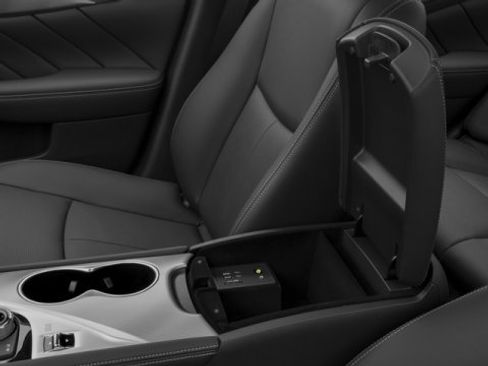 Used 2017 INFINITI Q50 3.0t Premium w/ 3.0T Premium Plus Package image 18