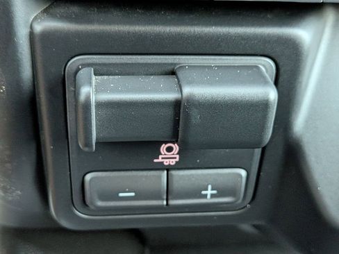 Used 2022 GMC Sierra 2500 Denali w/ Denali Ultimate Package image 25