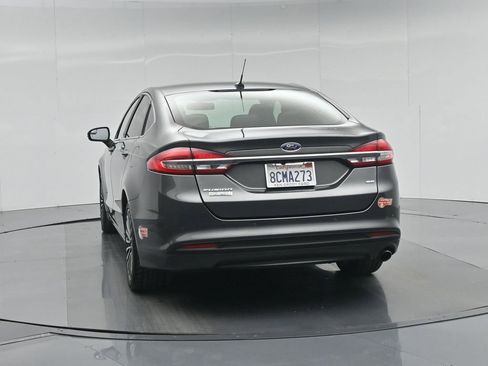 Used 2018 Ford Fusion Energi SE image 25