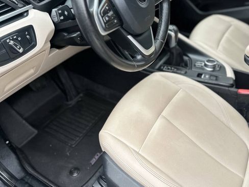 Used 2019 BMW X1 sDrive28i FWD image 14