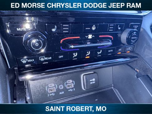 New 2025 Jeep Grand Cherokee Altitude AWD/4WD image 18