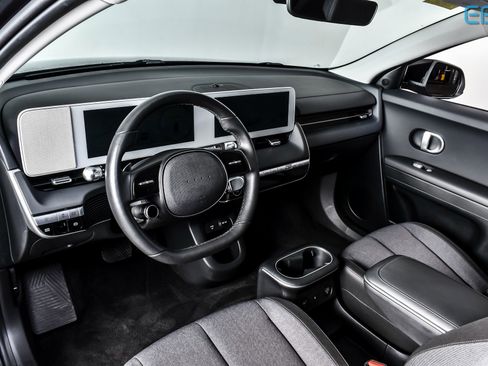 Used 2024 Hyundai Ioniq 5 SEL image 14