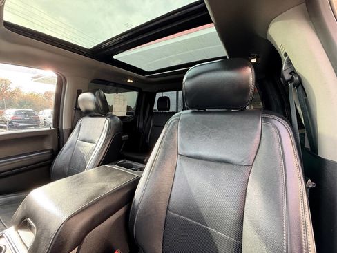 Used 2019 Ford F450 Lariat w/ Lariat Ultimate Package image 39