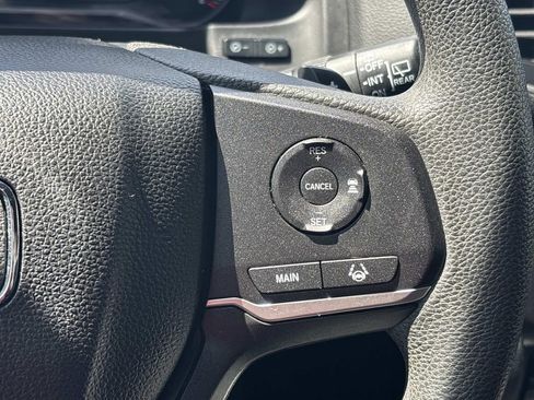 Used 2022 Honda Pilot Sport image 22
