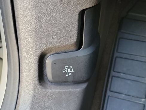 Certified 2022 Lincoln Corsair FWD image 14