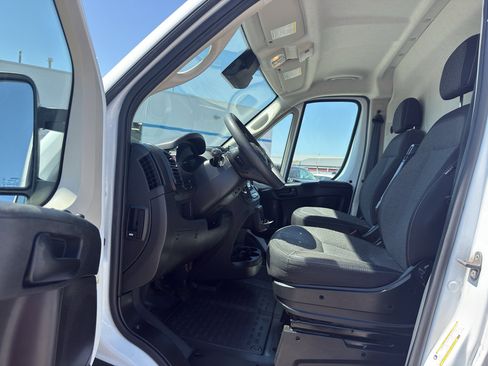 Used 2022 RAM ProMaster 2500 FWD image 10
