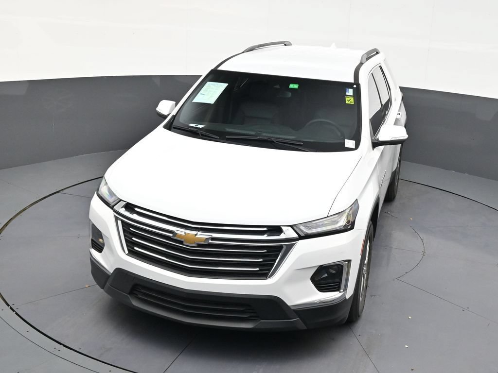 Used 2024 Chevrolet Traverse LT FWD image 16
