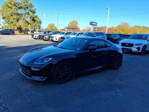 Used 2024 Subaru BRZ tS image 8
