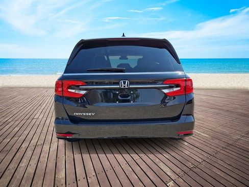 Used 2024 Honda Odyssey EX-L image 5