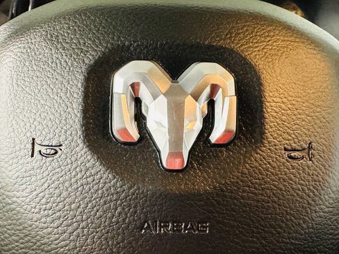 Used 2020 RAM 1500 Big Horn image 18