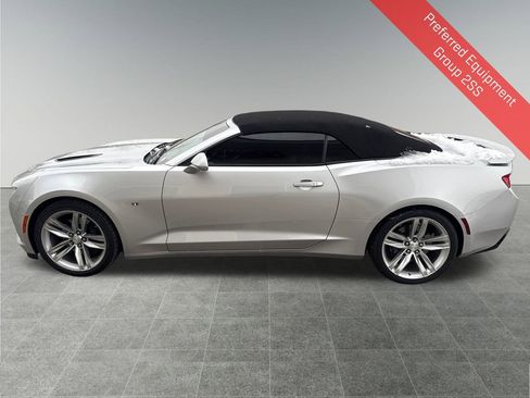 Used 2017 Chevrolet Camaro SS image 3