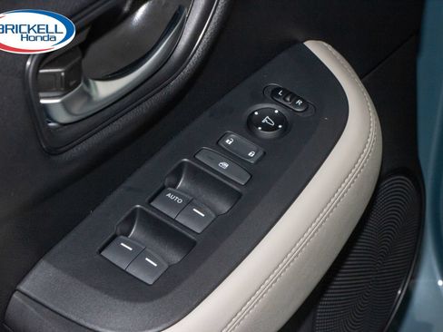 Certified 2024 Honda HR-V LX image 26