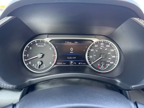 Used 2024 Nissan Sentra SR FWD image 12