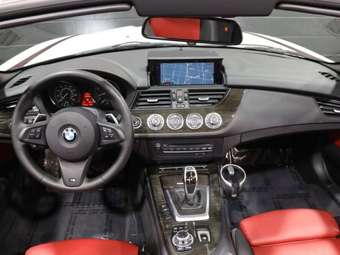 Used 2015 BMW Z4 sDrive35i image 44