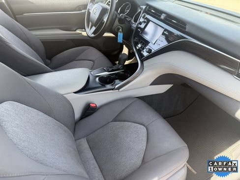Used 2018 Toyota Camry LE w/ Protection Package (Q2) image 12