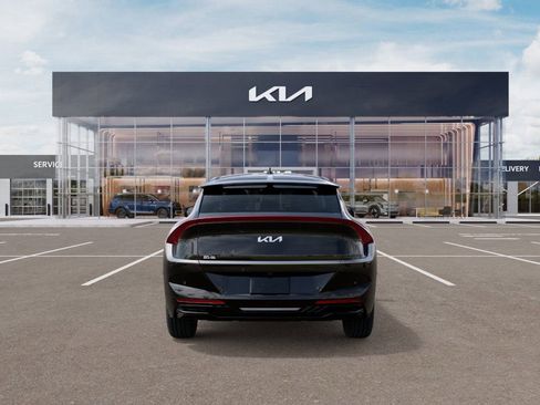 New 2025 Kia EV6 Light w/ Light LR Technology Package image 5
