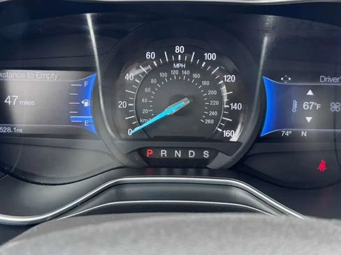 Used 2016 Ford Fusion SE FWD image 18
