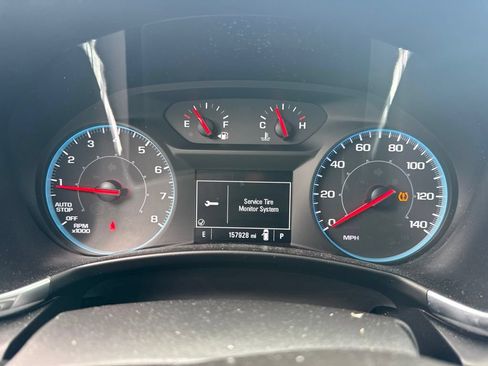Used 2020 Chevrolet Equinox LS w/ LS Convenience Package FWD image 13